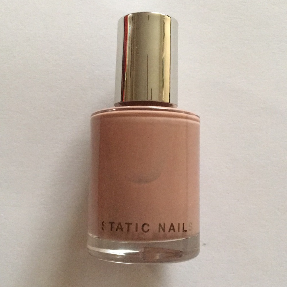 Static Nails